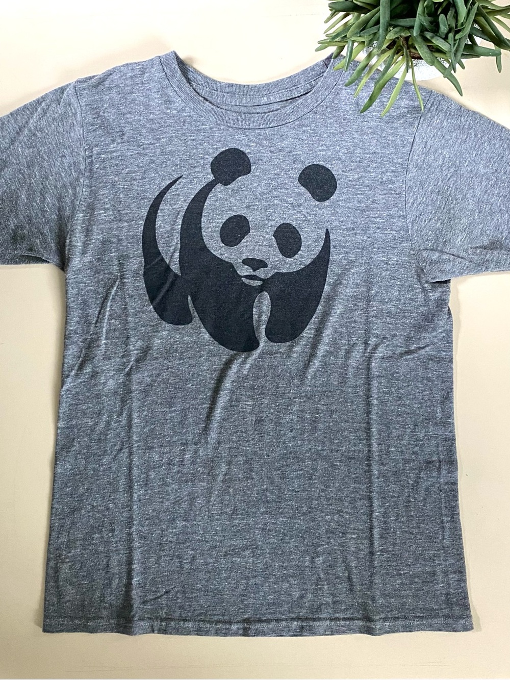 WWF WORLD WILDLIFE FUND - Vintage T-Shirt with Panda Design